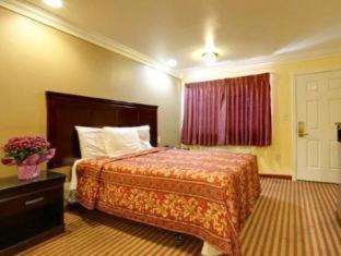 Capital City Inn Downtown Convention Center Sacramento Room photo